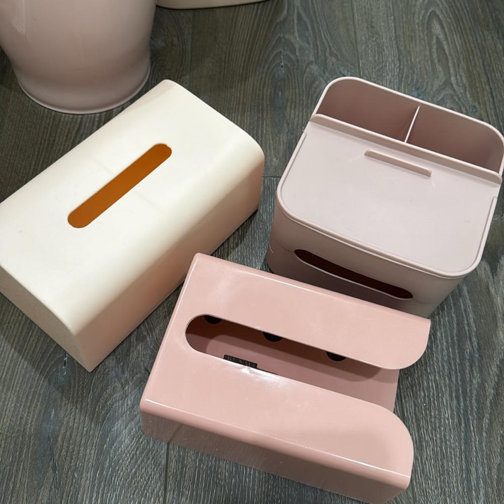 Pink Tissue Box x4